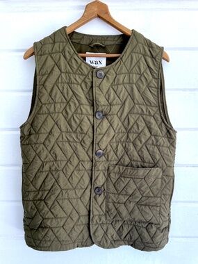 WAX LONDON 'Timb' Quilted Gilet in Dark Olive - S